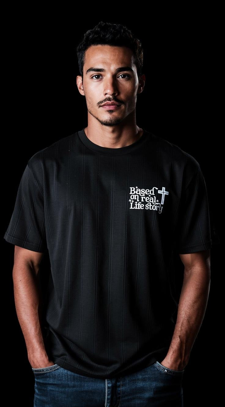 “Based on a real Life story” – Geborduurd Statement Shirt