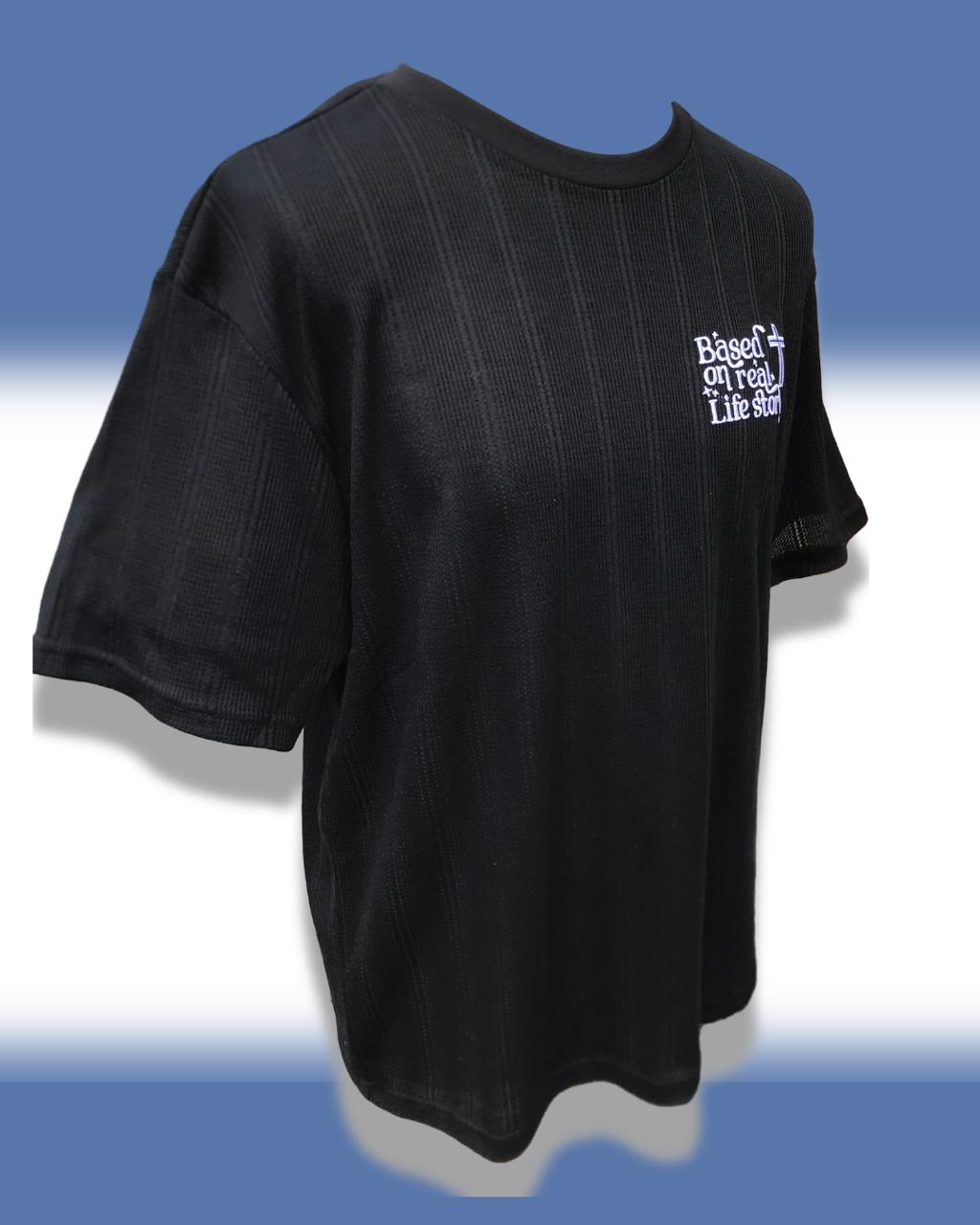 “Based on a real Life story” – Geborduurd Statement Shirt