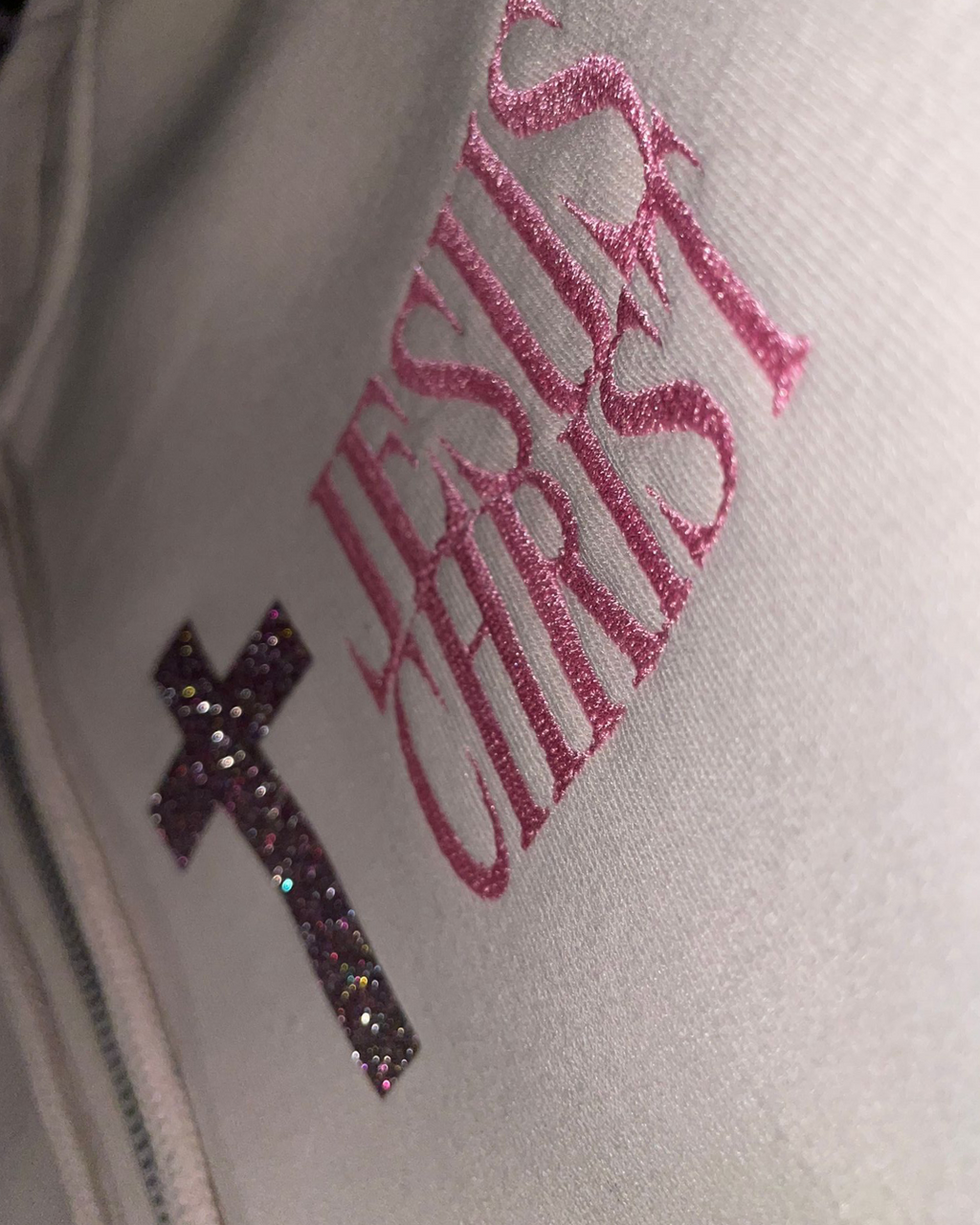 LIMITED DROP – JESUS CHRIST Hoodie-Vest – Zandkleur | Blessed Edition